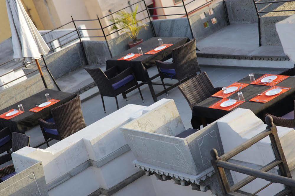 Hotel Madri Haveli Udaipur Exterior foto